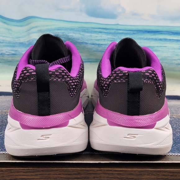 Skechers Go Run Max Cushioning Premier Womens 7 - Picture 8 of 10